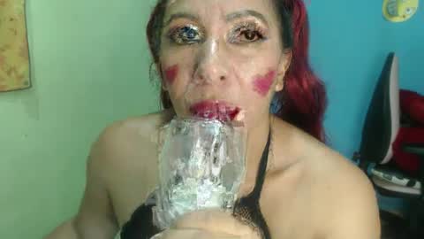 megara_love online show from 02.05.25