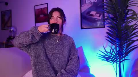 megga_bluee online show from 08.09.26