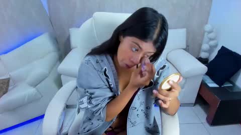 meggan online show from 01.05.25