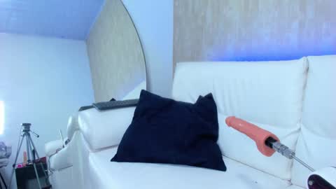 meggan online show from 01.31.25