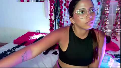 Snapshot of meggan_greey chatting on 02.16.25 Your best slave  online show from 02.16.25