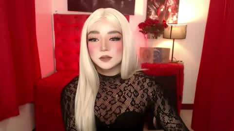 meggan  . maria shantal online show from 10.11.25