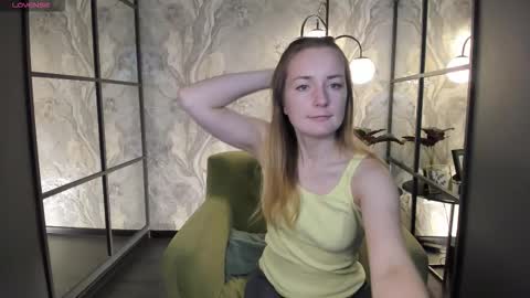 Meggy online show from 09.29.25