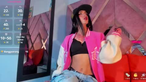 Snapshot of meghanqueen__ chatting on 03.04.26 meghanqueen__ online show from 03.04.26