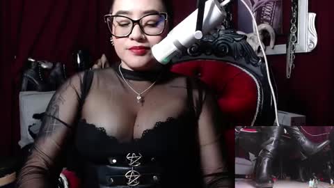 Goddess Sara online show from 01.04.25
