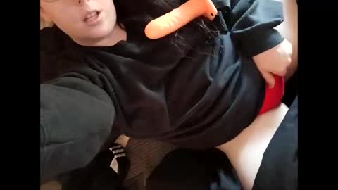 Snapshot of megs449601 chatting on 04.17.26 Megs online show from 04.17.26