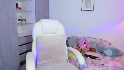 Ann online show from 04.23.26