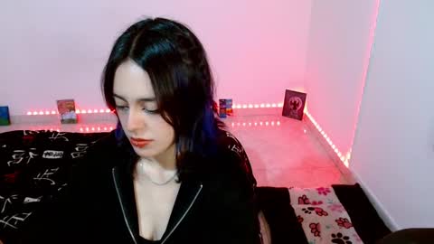 Melissa online show from 10.04.25