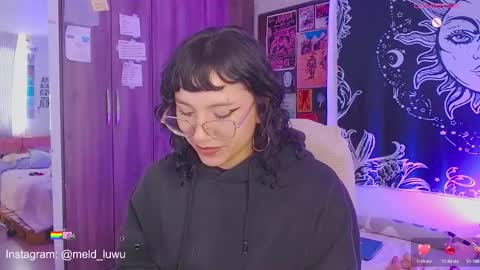 Melissa  -  -  Please help me to reach 100 thumbs up online show from 11.13.25