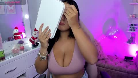 Snapshot of melaany_ chatting on 12.28.24 Melaany online show from 12.28.24