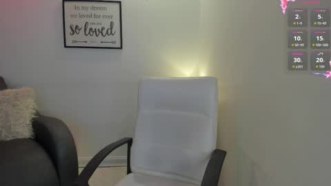 melan_owen online show from 11.11.25