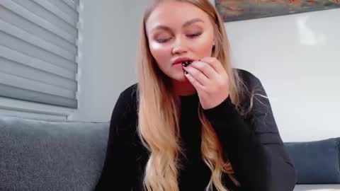 Melania online show from 03.12.26