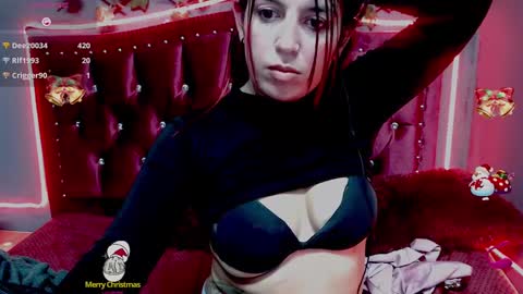 Snapshot of melani_cute01 chatting on 12.21.24 melani_cute01 online show from 12.21.24