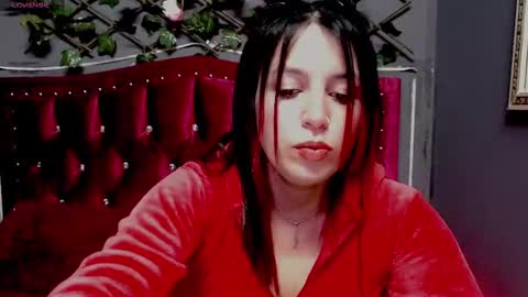 Snapshot of melani_cute01 chatting on 12.29.24 melani_cute01 online show from 12.29.24
