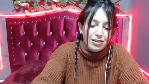 Snapshot of melani_cute01 chatting on 02.07.25 melani_cute01 online show from 02.07.25