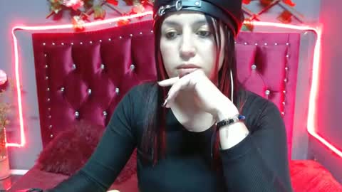Snapshot of melani_cute01 chatting on 02.09.25 melani_cute01 online show from 02.09.25
