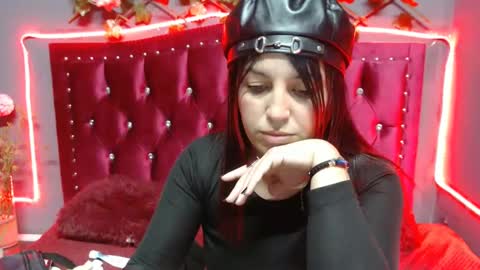 Snapshot of melani_cute01 chatting on 02.09.25 melani_cute01 online show from 02.09.25