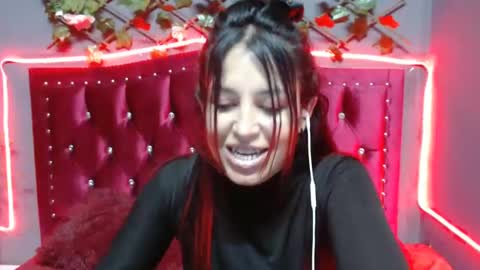 Snapshot of melani_cute01 chatting on 02.10.25 melani_cute01 online show from 02.10.25
