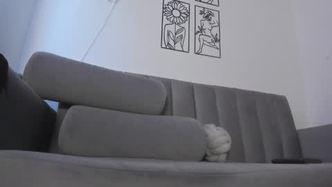 melani greyy online show from 11.12.25