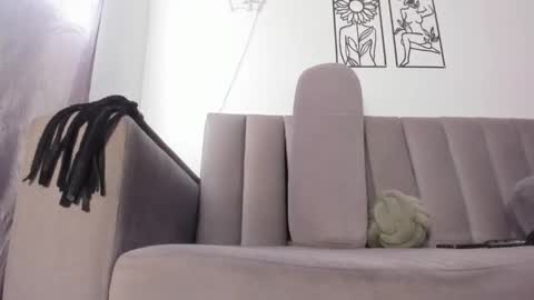 melani greyy online show from 11.14.25