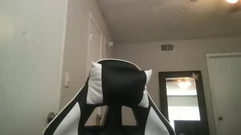 Snapshot of melanie1738 chatting on 10.29.25 melanie1738 online show from 10.29.25