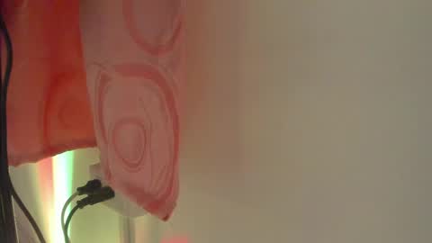 Snapshot of melanie__evans chatting on 05.14.26 melanie__evans online show from 05.14.26