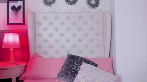 Melanie online show from 02.11.25