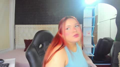 Snapshot of melanie_hh chatting on 03.09.25 Melanie  online show from 03.09.25