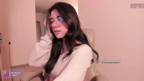 Snapshot of melanie_owo chatting on 09.18.25 Melanie online show from 09.18.25