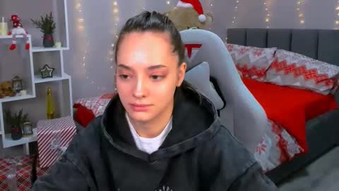 MelanieAlves online show from 01.15.26