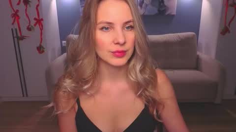 Melanie Bennett online show from 02.24.26