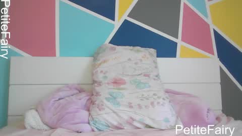 Snapshot of melaniefairy chatting on 01.19.25 Melanie online show from 01.19.25