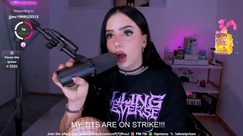 Melanie  online show from 01.30.25