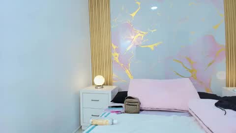 Melanie online show from 09.15.25