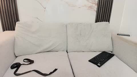 Melanie online show from 02.10.26