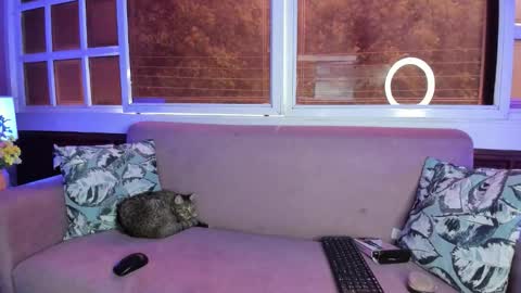 Melanie Roux online show from 10.13.25