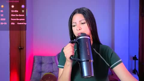 Snapshot of melanimorgan1 chatting on 04.28.26 melanimorgan1 online show from 04.28.26