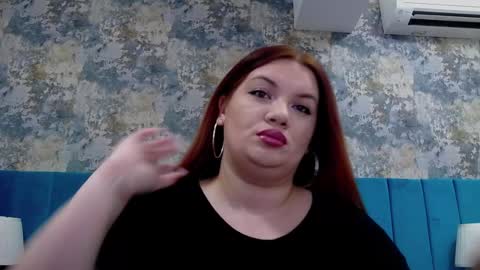 Snapshot of melanniebrown chatting on 01.05.25 melanniebrown online show from 01.05.25