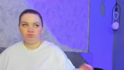 Snapshot of melanniebrown chatting on 05.31.26 melanniebrown online show from 05.31.26