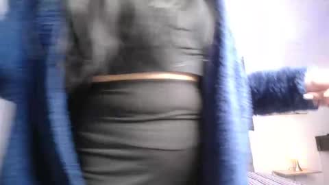 Snapshot of melanny_petite chatting on 05.05.26 melanny_petite online show from 05.05.26