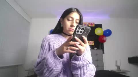 Snapshot of melanny_petite chatting on 06.21.26 melanny_petite online show from 06.21.26