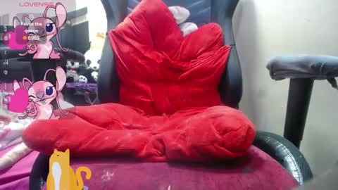 Snapshot of melany_isabella chatting on 01.29.25 melany online show from 01.29.25