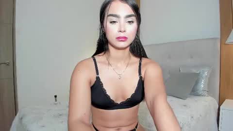 Snapshot of melanyrosse chatting on 07.13.26 Melany online show from 07.13.26