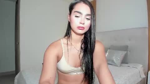 Snapshot of melanyrosse chatting on 08.03.26 Melany online show from 08.03.26