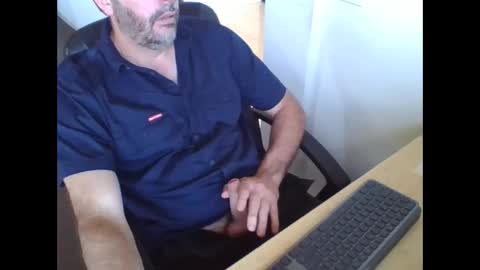 melbguy_075 online show from 12.05.24