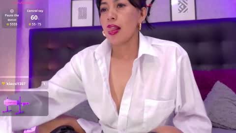 MeleekXXX online show from 10.23.25