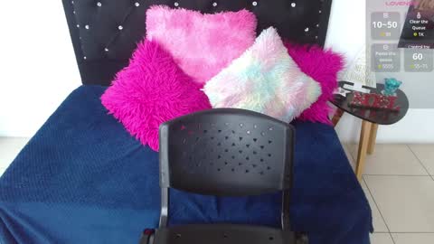 Snapshot of meli_taylorx chatting on 12.21.24 Azul online show from 12.21.24