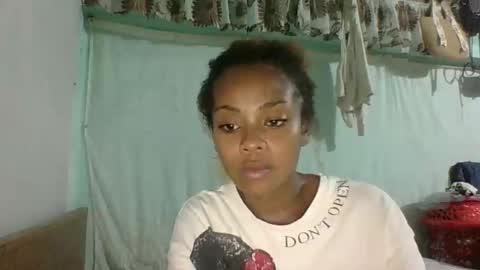 meliana98 online show from 12.15.25