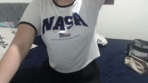 Snapshot of meliinna_xxx chatting on 01.12.25 meliinna_xxx online show from 01.12.25