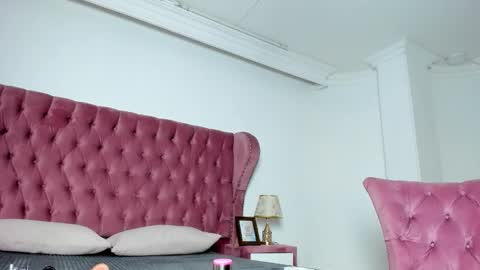 Meliissa online show from 11.04.25